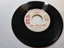 BEVERLY & THE DEL-CAPRIS MAMA I THINK I'M IN LOVE COLUMBIA RECORDS SOUL R&B 45