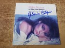 HAND SIGNED EXCELLENT SLEEVE 1980s GLORIA ESTEFAN Can't Stay Away From You 45