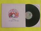 Queen - A Night At The Opera SP Embossed Cover - 1975 - 7E-1053 - Used - VG++ -