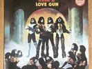 KISS Love Gun Original 1977 FIRST PRESSING FACTORY SEALED with all INSERTS