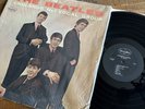 THE BEATLES - INTRODUCING THE BEATLES LP - VEE-JAY - RARE SILVER OVAL - VER. 2