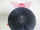 ELVIS PRESLEY - Young and beautiful/ Baby I don't care   -Rare S.Africa 78 RPM
