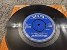 The Rolling Stones - (I Can't Get No) Satisfaction 1965  UK 7
