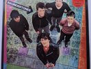 The Undertones 1st album Self-Titled VG+/EX V RARE Extra Tracks - Teenage Kicks