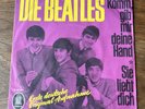 Pop Die Beatles ‎– Komm, Gib Mir Deine Hand / Sie Liebt Dich Odeon ‎– O 22 671