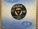 CHUCK WILLIS - HANG UP MY ROCK AND ROLL SHOES London 8635