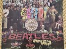 The Beatles Sgt. Pepper Mono Yellow & Black label PMC7027 1st press UK vinyl LP