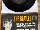 Beatles Do You Want To Know A Secret/Thank You Girl Vee Jay 587 W/PS  (1964)