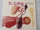 SLEATER KINNEY ONE BEAT SUPER RARE OG 1ST PRESS VINYL W/POSTER, INSERT, BONUS 7”
