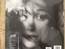 petal opal girly vinyl + lenticular alternate cover - ariana grande