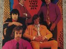 THE LOVED ONES-DEBUT ALBUM-MAGIC BOX-ORIGINAL (1967) VINYL-ASTOR SIDE 2 LIKE NEW