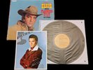 Elvis Presley - ELVIS SINGS FLAMING STAR w/ BONUS PHOTO, EXCELLENT CONDITION