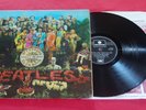 THE BEATLES - Sgt PEPPER'S LONELY... - 1969 UK PRESSING - ONE 